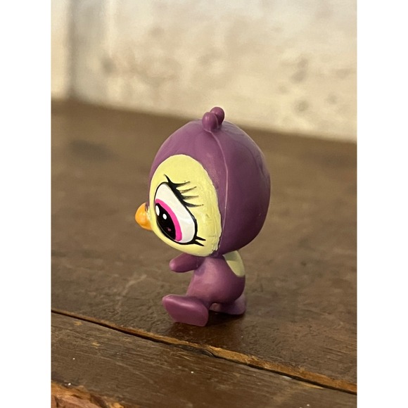 Mini Littlest Pet Shop LPS #3756 Flip Flurry Purple Penguin - Picture 2 of 5